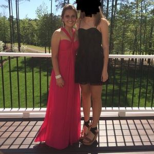 La Femme Open-back Pink Formal Dress